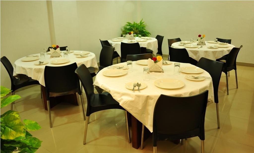 The Palazzo Hotel Hyderabad Ngoại thất bức ảnh
