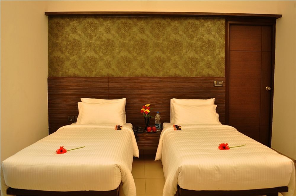 The Palazzo Hotel Hyderabad Ngoại thất bức ảnh